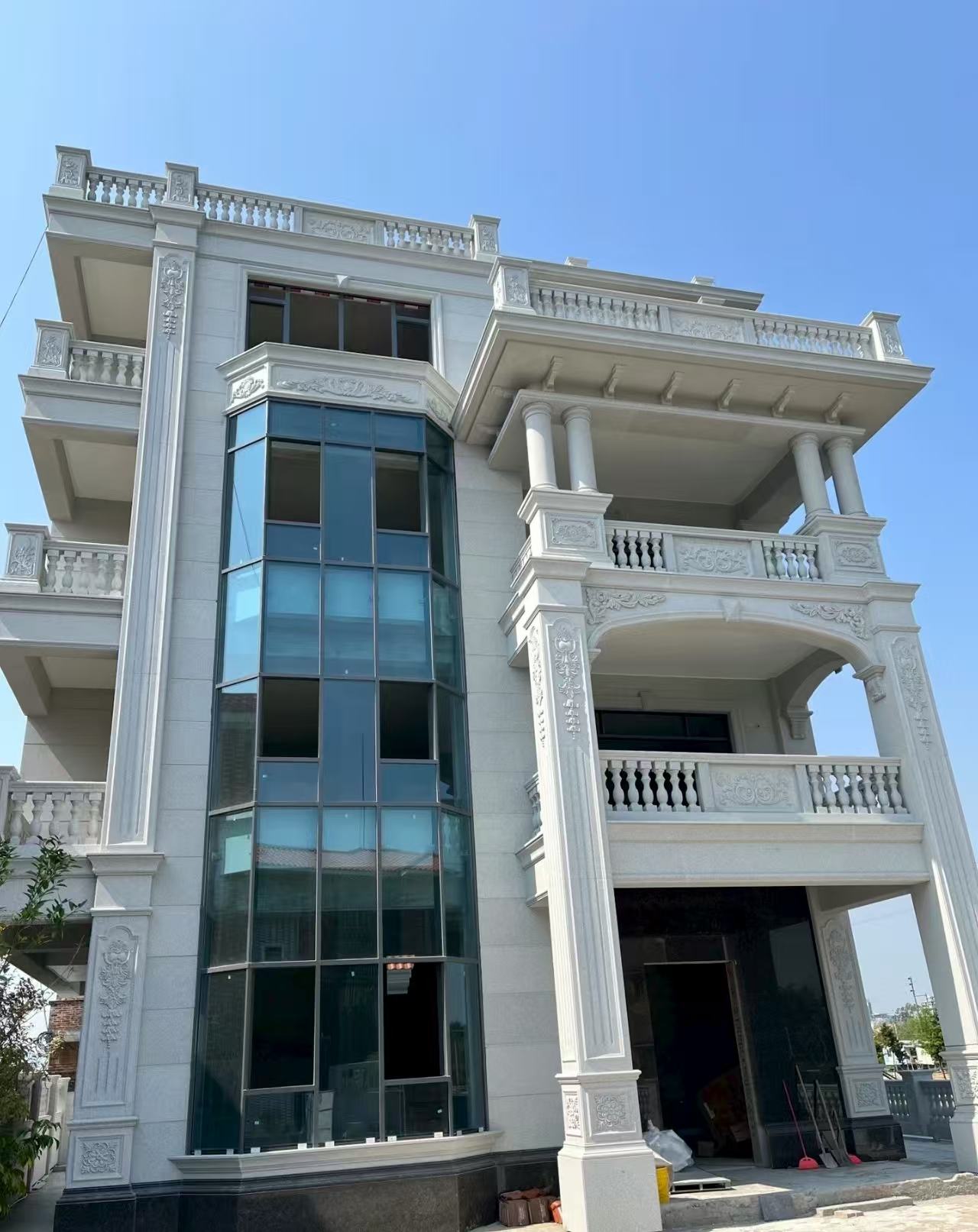 通化 芝麻白花岗岩别墅外墙干挂效果展示