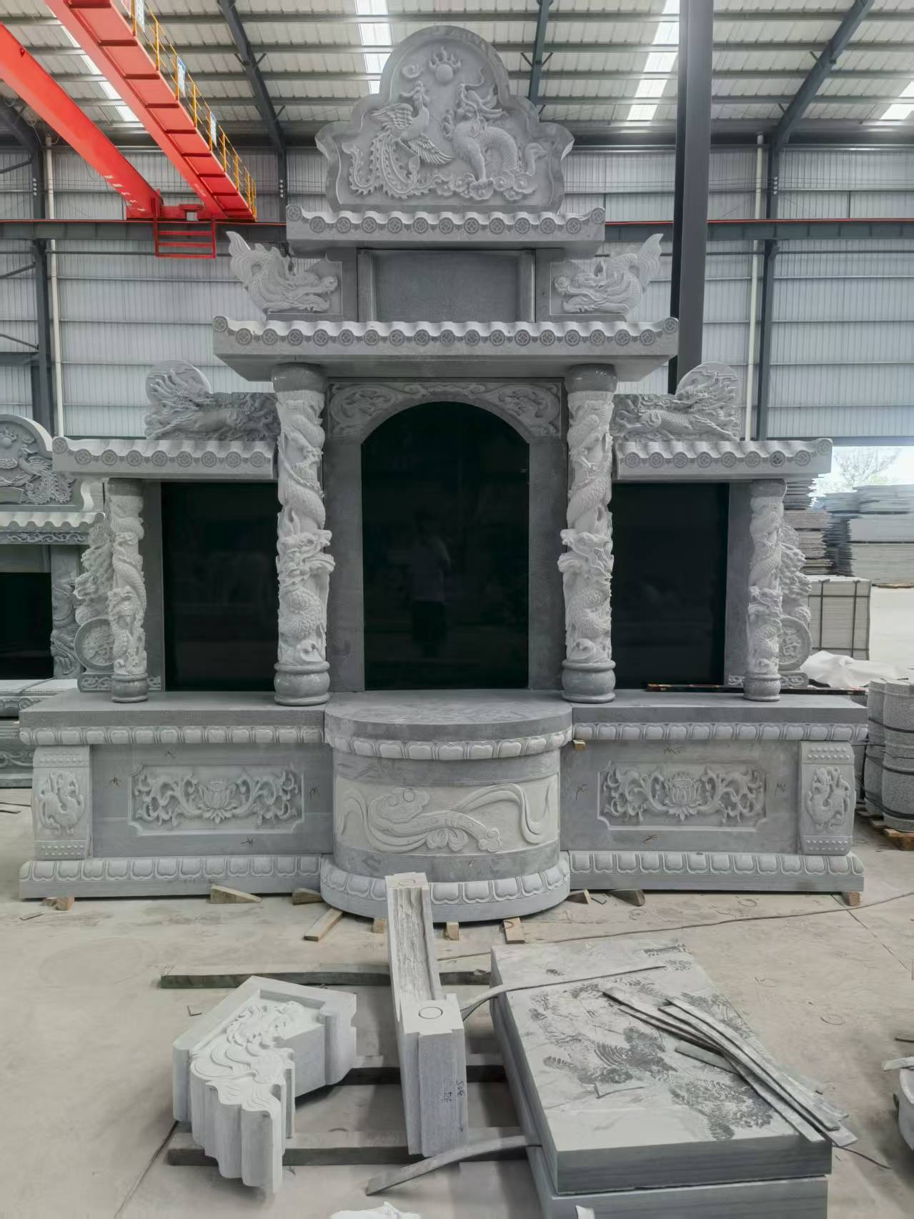 通化 芝麻灰高档墓碑，土墓，可定制
