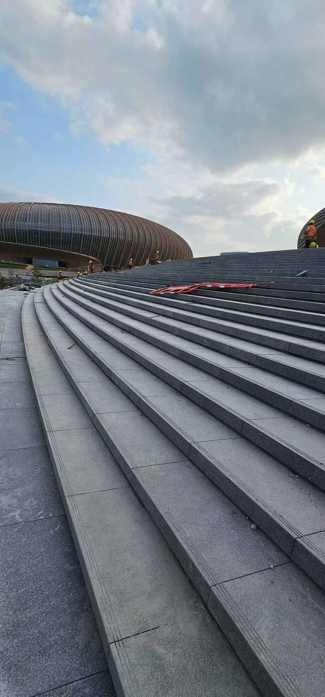 通化 弧形整石台阶铺装效果图