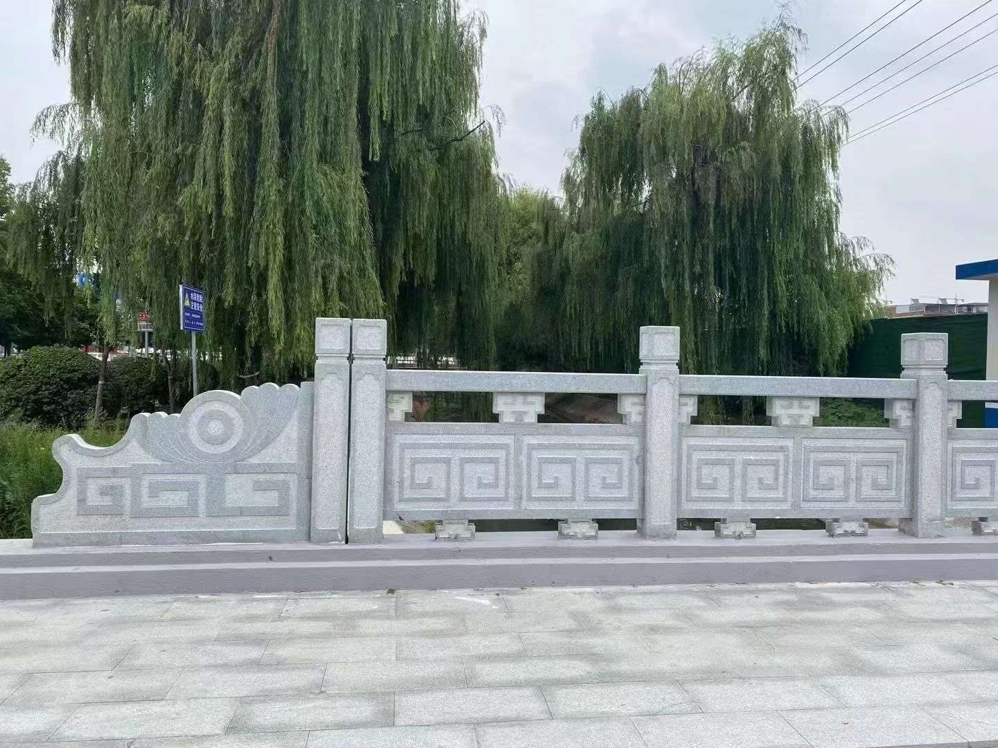 通化 芝麻灰桥栏杆、河道栏杆安装效果