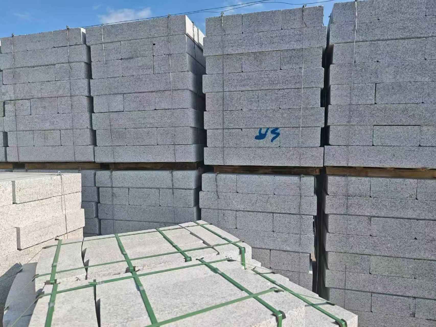 通化 路沿石，路侧石-尺寸标准、颜色均匀